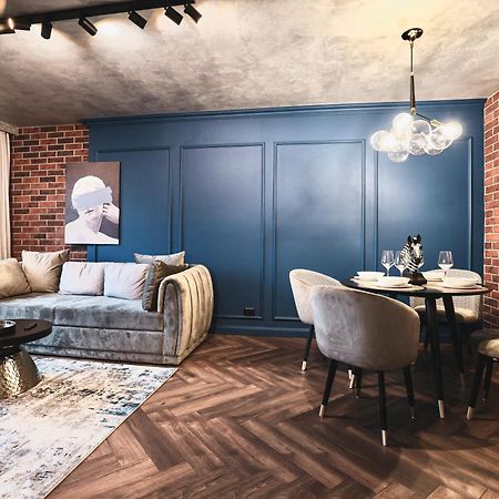 Harley Quinn Apartment Bucureşti Ngoại thất bức ảnh