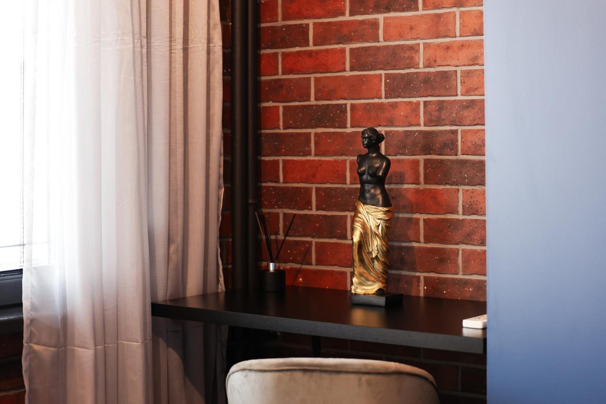 Harley Quinn Apartment Bucureşti Ngoại thất bức ảnh